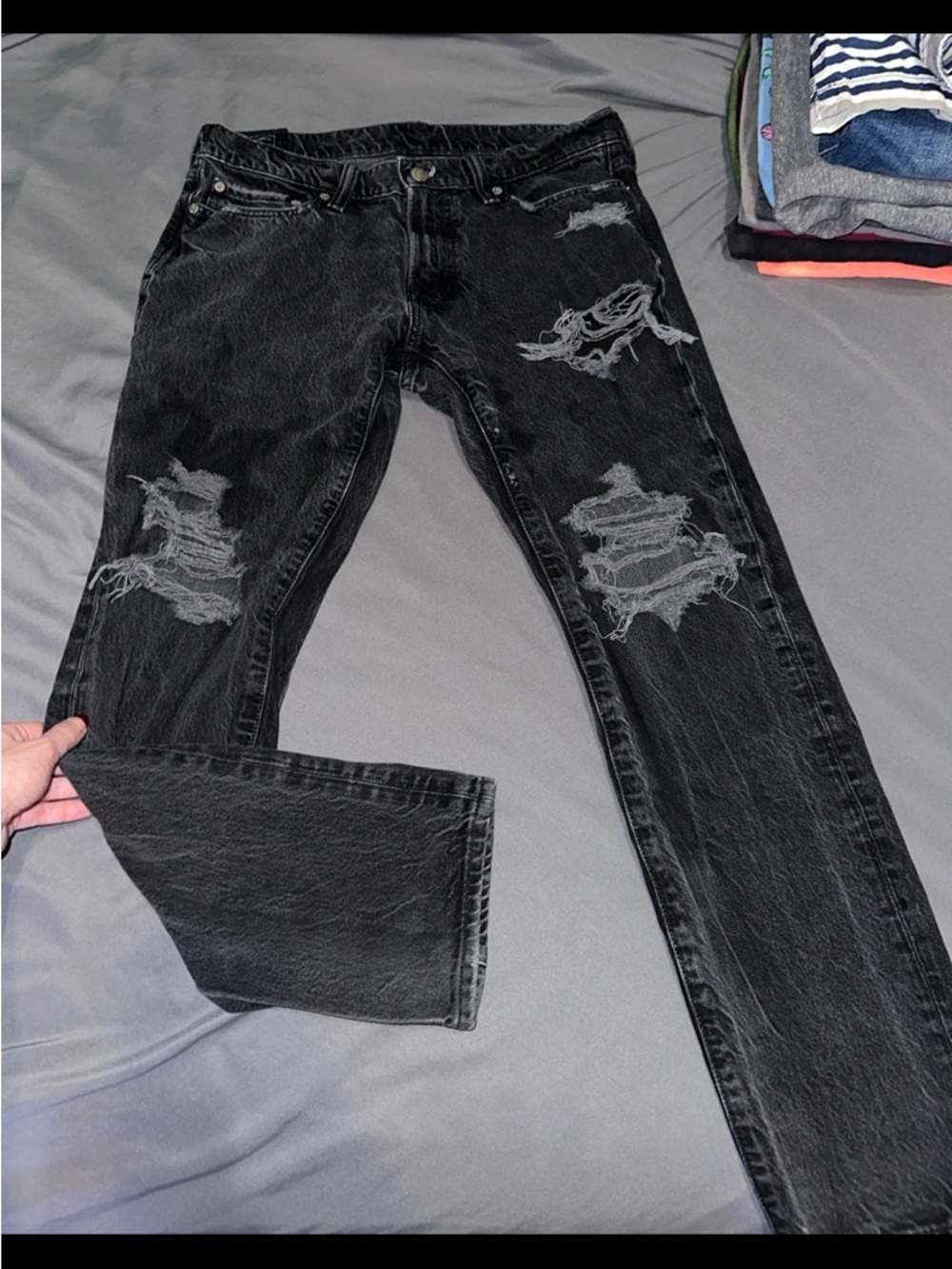 Abercrombie and Fitch Mens Black Ripped Distressed Jeans 31x30